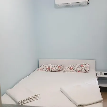 Aziz 1 Hotel